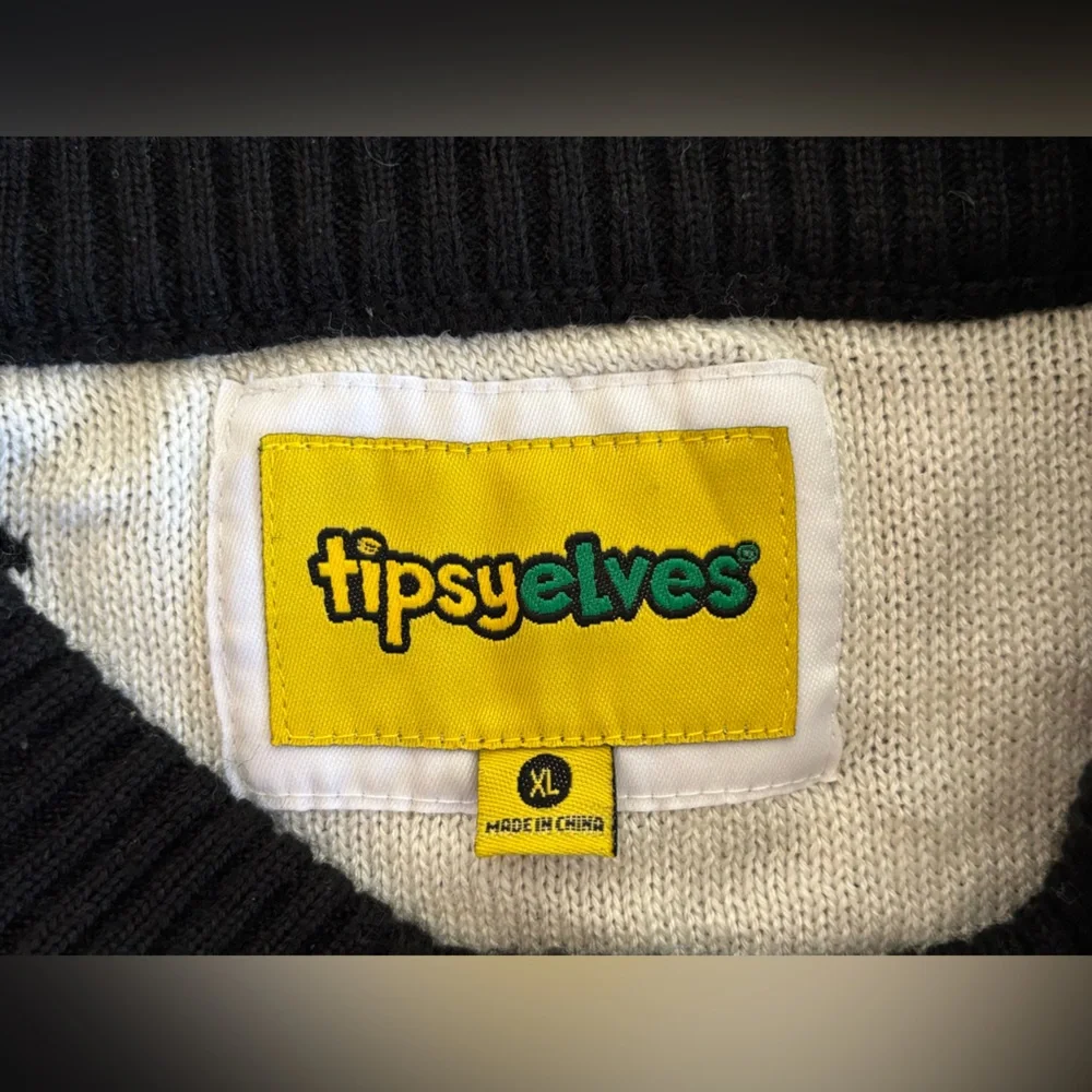 TIPSY‎ ELVES Ugly Christmas Sweater Santa Unicorn Black Long Sleeve Crew Neck XL
